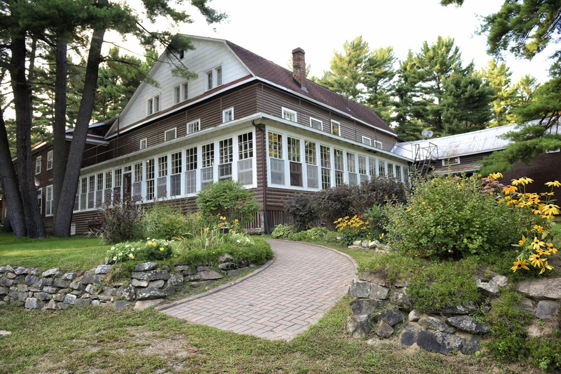 Pine Lodge Бристол Экстерьер фото