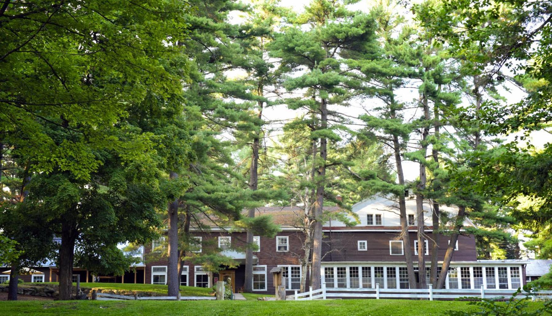 Pine Lodge Бристол Экстерьер фото