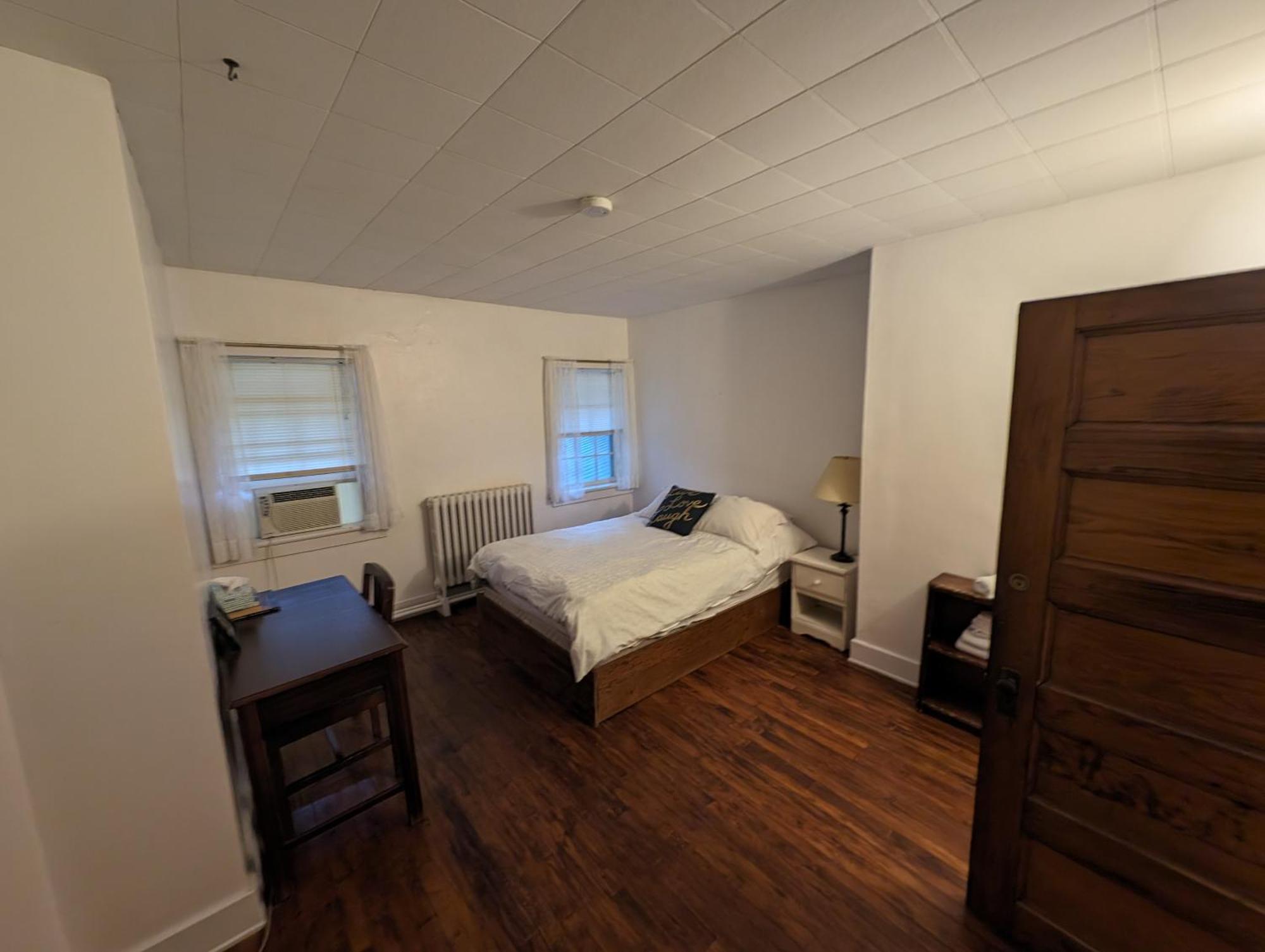 Pine Lodge Бристол Экстерьер фото