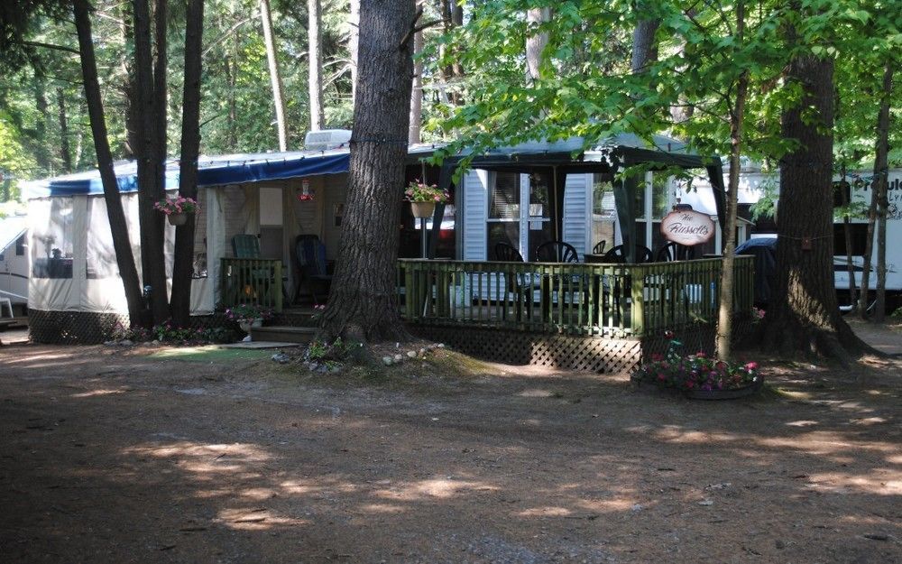 Pine Lodge Бристол Экстерьер фото